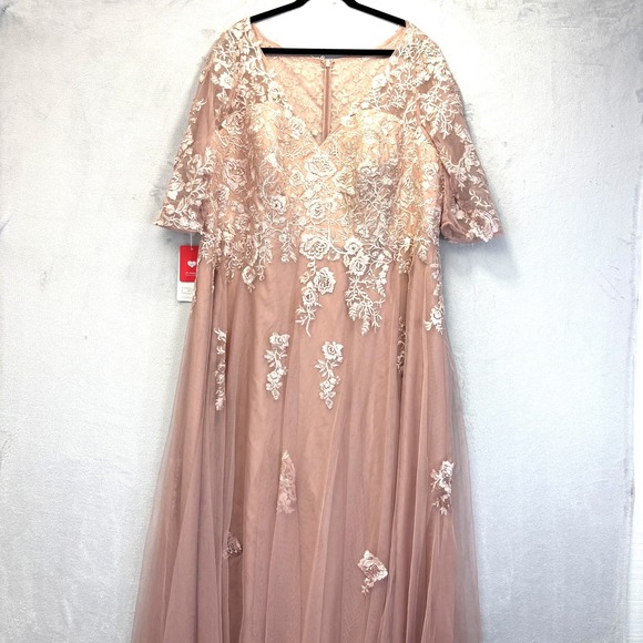 NWT JJ's House Lace Tulle Gown 26W Dusty Rose Embroidered Evening Bridesmaid - Picture 2 of 16